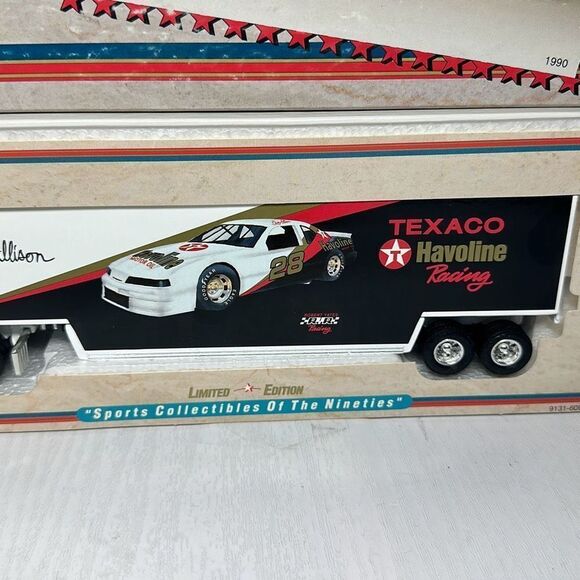 Ertl White Rose 1992 Ltd Edn 1/64 #28 DAVEY ALLISON HAVOLINE TEXACO Transporter - Picture 4 of 6